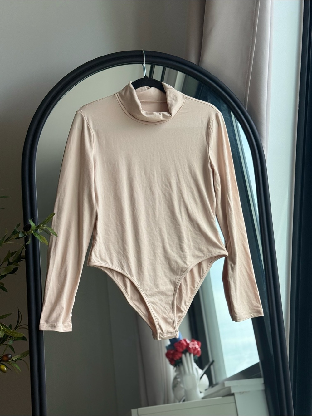 SHEIN Cream and White Long Sleeve Turtleneck Bodysuits